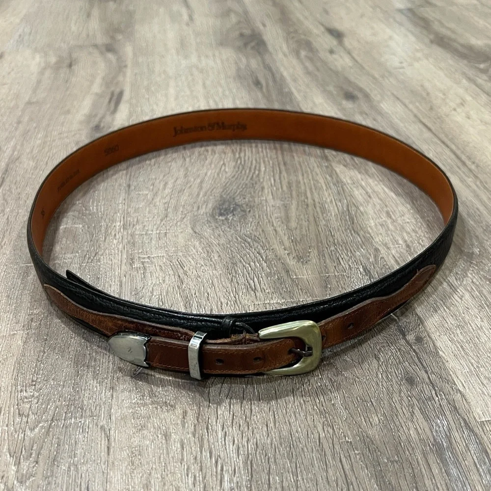 Johnston & Murphy Size 36 Genuine Leather Tumbled Glove Brown Silver Buckle Belt